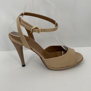 Hugo Boss tan satin ankle wrap sandal shoe champagne beaded heel platform 37.5 7